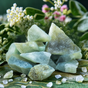 Серпентиніт  (необроблений камінь) 50 г