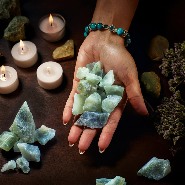 Серпентиніт  (необроблений камінь) 50 г