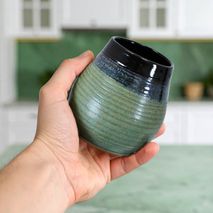 Керамічна калабаш Niebla (чорно-зелена) 300 мл – серія Crater